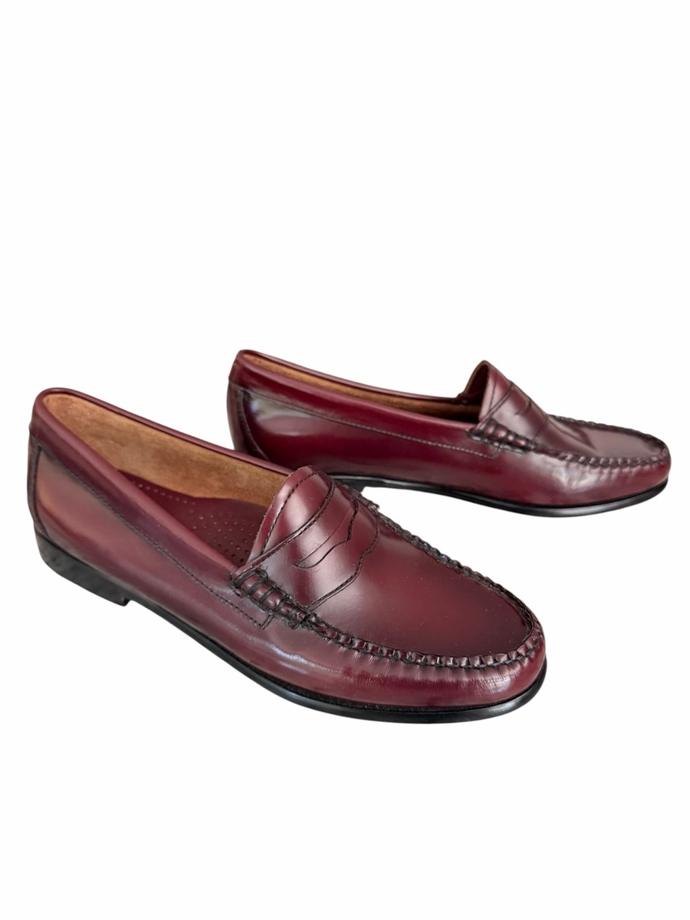 Weejuns Womens Whitney Penny Loafer in Wine Size 9